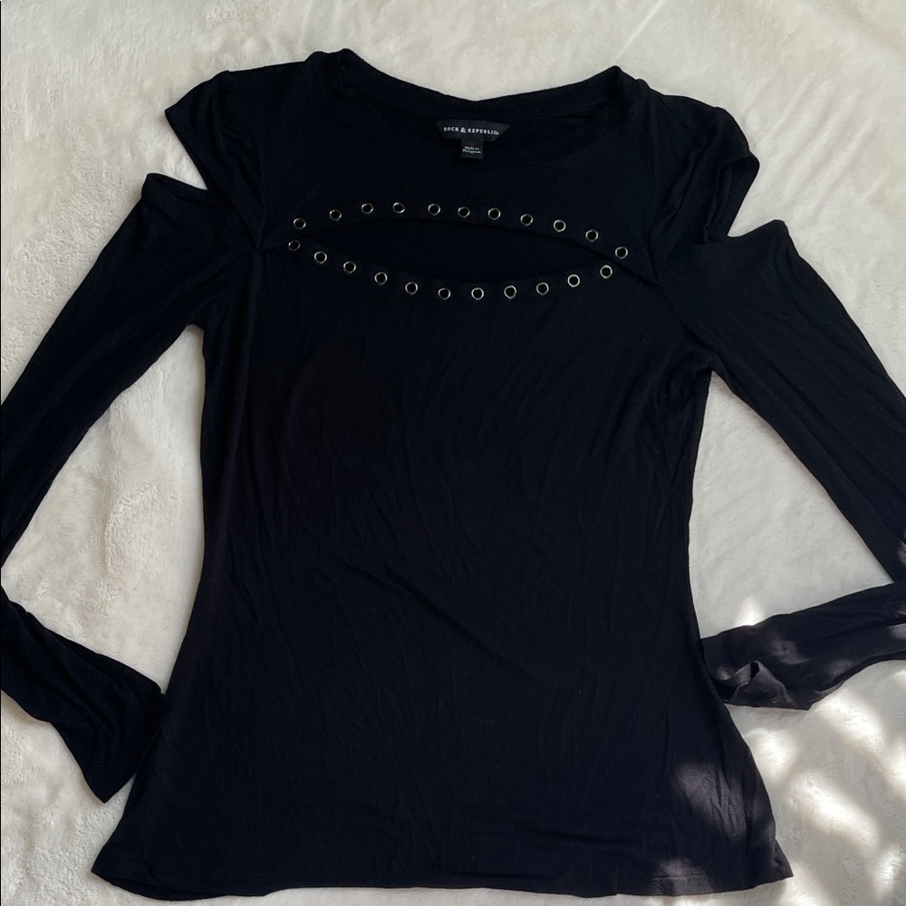 Rock & Republic Black Long-Sleeve Eyelet Cutout Top